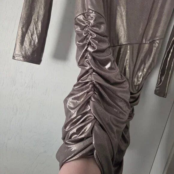 Express S Gold Metallic Ruched Mini Dress Long Sleeves Keyhole Back Stretch - Picture 2 of 6